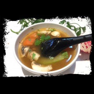 S02. Tom Yum Soup (Chicken)