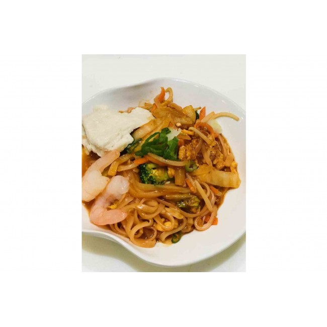 71. House Special Pad Thai