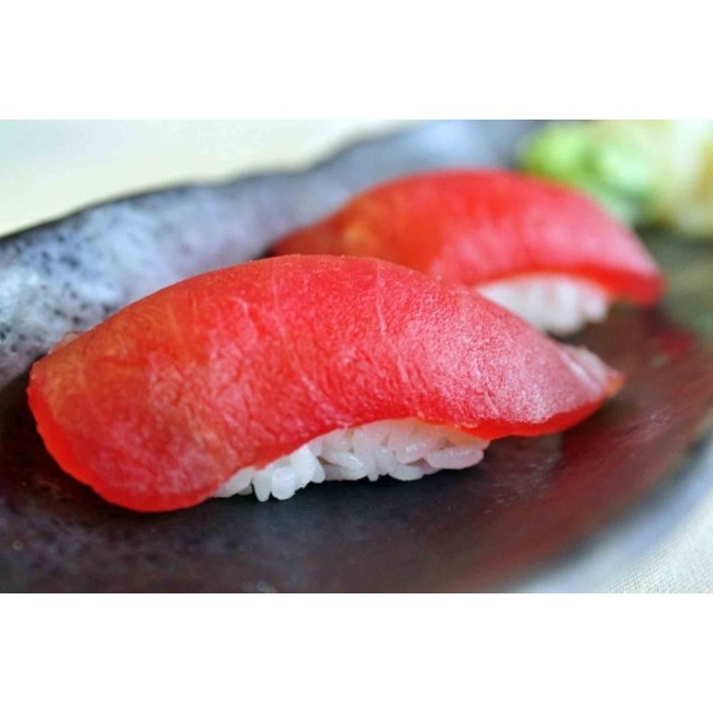 Tuna Sushi (2pcs)