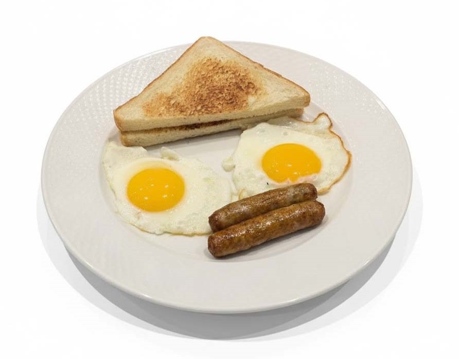 B13 (香腸或煙肉或火腿) 加雙蛋 (加薯餅或多士)