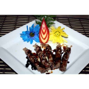 29. Baby Mushroom Beef Roll (6pcs)