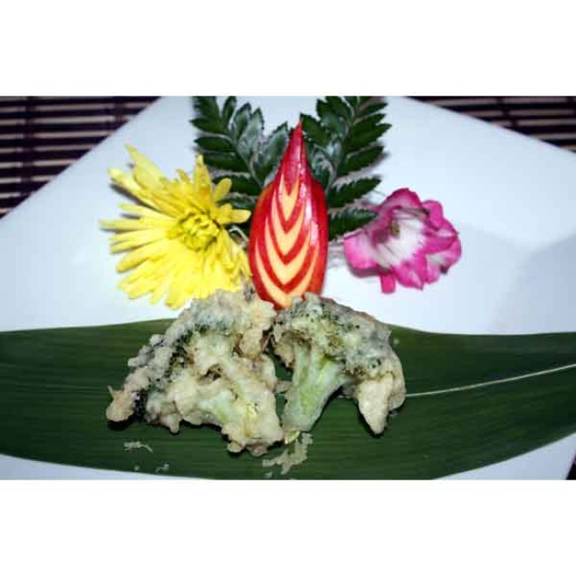 21E. Broccoli Tempura (8pcs)