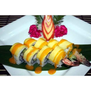 Golden Dragon Roll (8pcs)