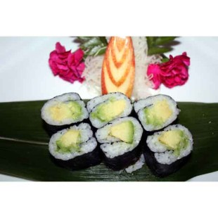 Avocado Roll (6pcs)