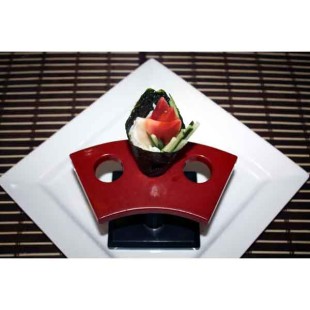 Cucumber Surf Clam Hand Roll (1pc)