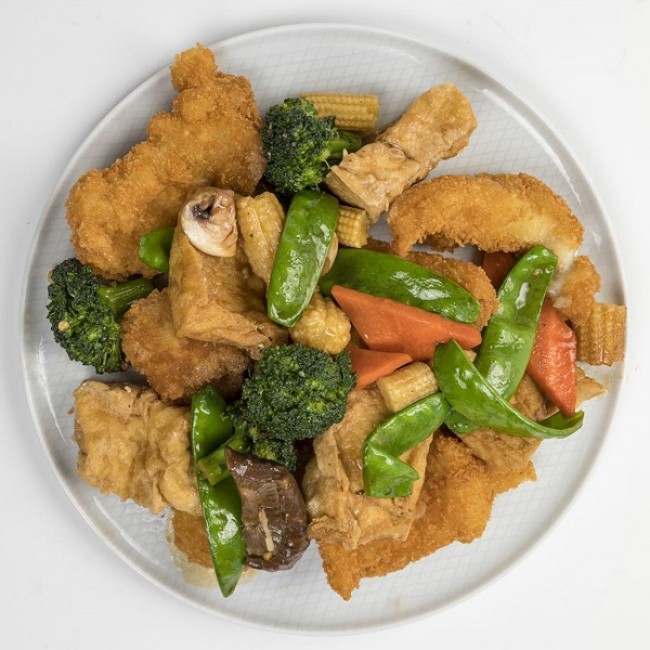Fish Fillet with Tofu and Vegetables
