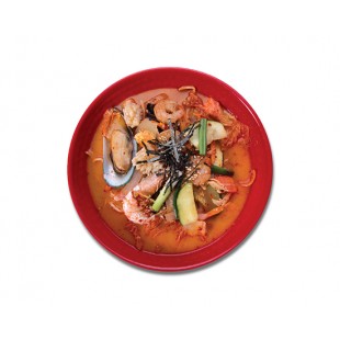 N06. Spicy Seafood Noodle Soup (海鮮辣湯麵 삼선짬뽕)