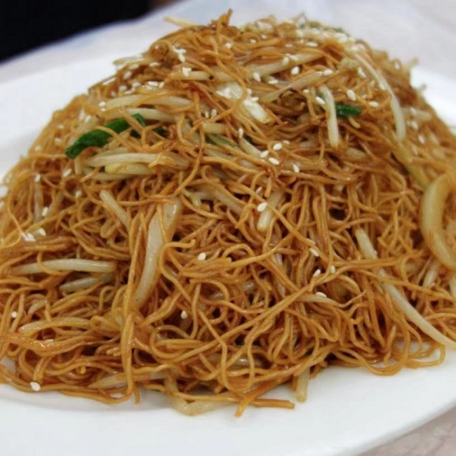 99c. Pan Fried Noodle with Bean Sprout