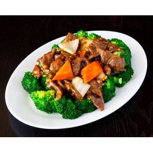27. Sliced Beef with Broccoli