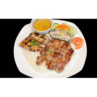 43. Grilled Chicken with Grilled Pork Chop and Steamed Egg on Broken Rice 烤豬扒烤雞扒蒸蛋碎米飯
