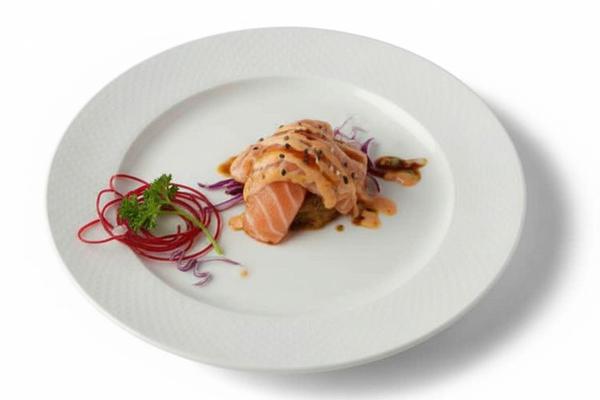 P3. Salmon Pizza (6pcs)