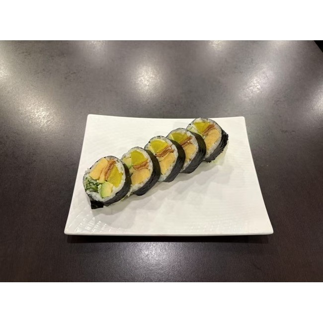 82. Futomaki Roll (8pcs)