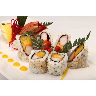 112. Mango Crab Meat Roll (8pcs)