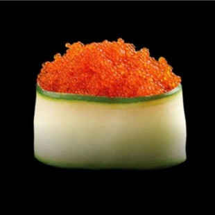 Tobiko Cucumber Sushi (2pcs)