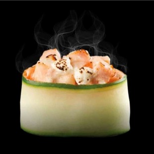 Torched Spicy White Tuna Cucumber Sushi (2pcs)