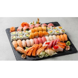 110. Sashimi and Sushi Party Tray (64pcs)