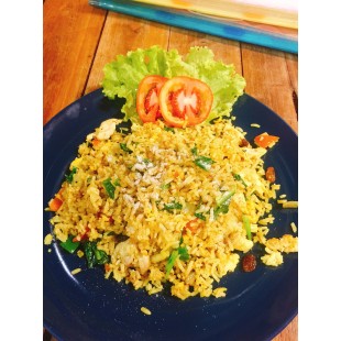 126. Thai Fried Rice (Chicken)