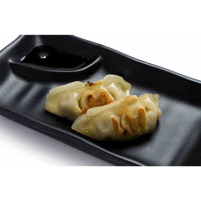 13. Gyoza (6pcs)