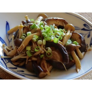 28. Mix Mushroom Butter Yaki