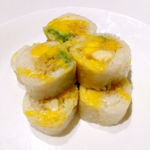 56. Mango Banana Roll (6pcs)